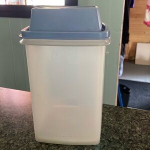 Vintage ClearPlastic Tupperware Pickle Storage Container with Blue Lid